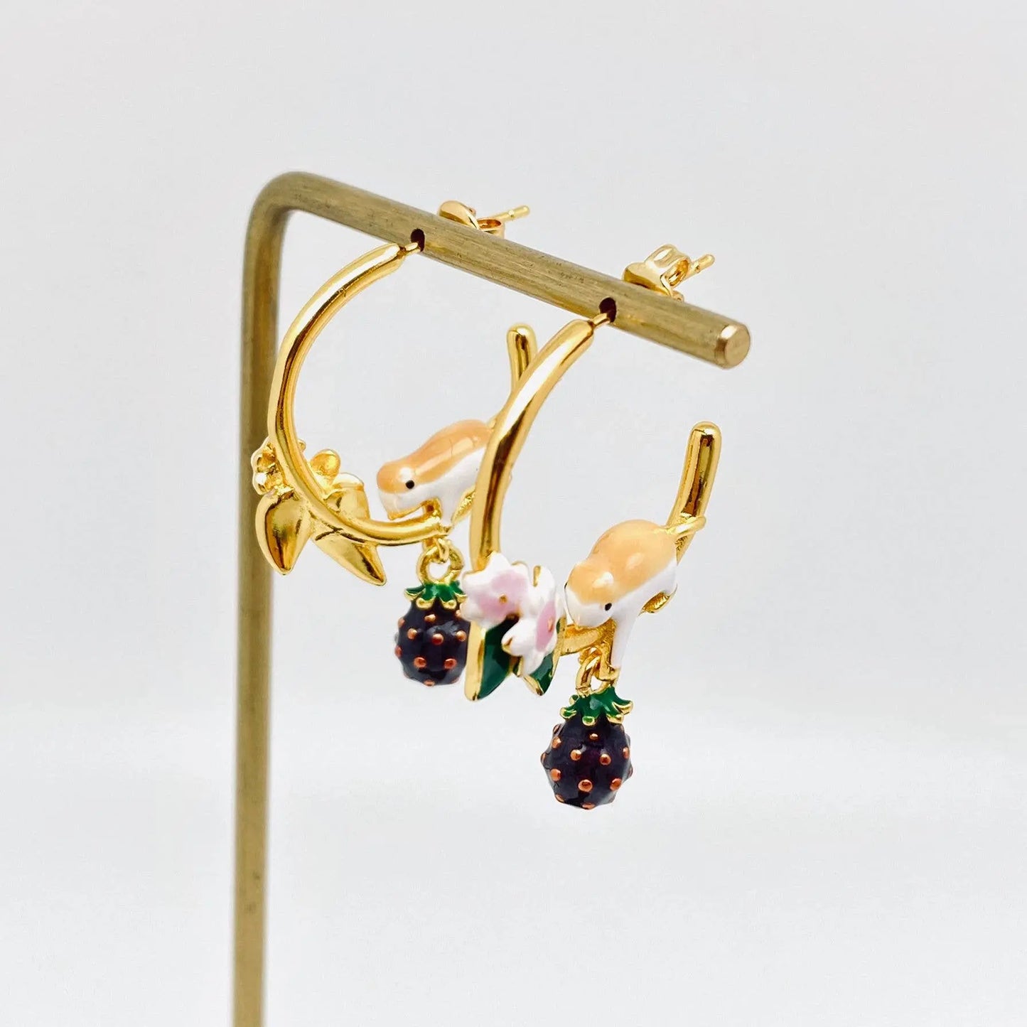 Chipmunk Picking Raspberries Earrings Mio Queena
