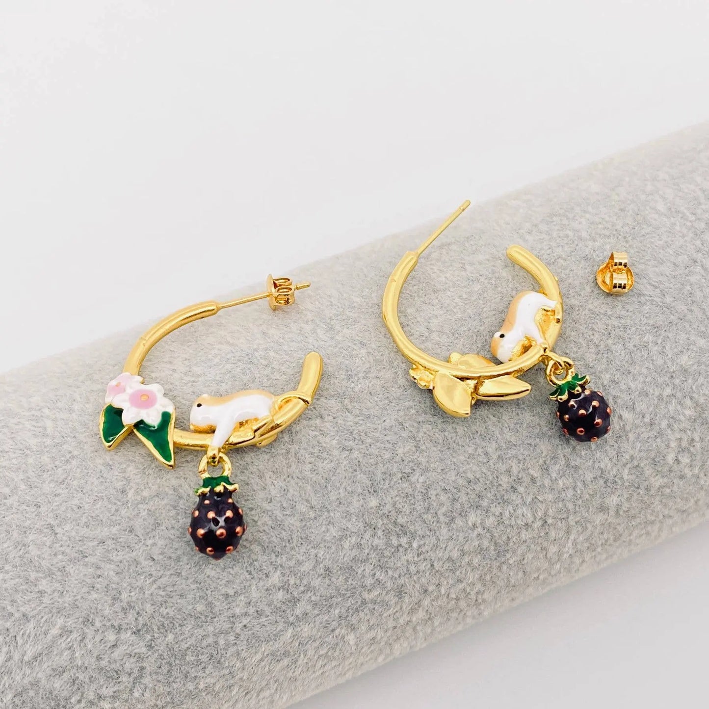 Chipmunk Picking Raspberries Earrings Mio Queena